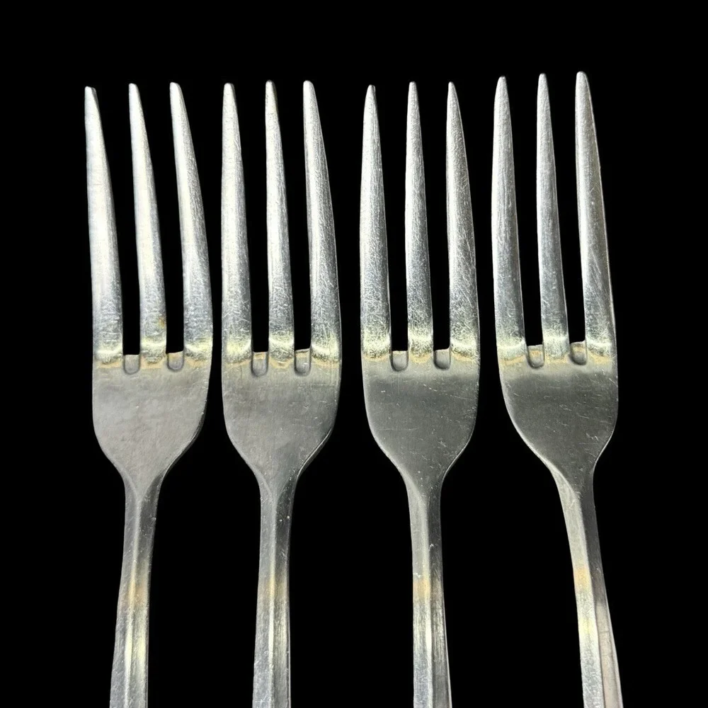 EKCO ETERNA Colonial Richmond 3 Prong Stainless Steel Dinner Forks Lot Of 8